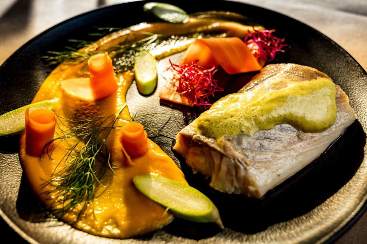 Gincla Logis Hostellerie Du Grand Duc Hotel Restaurant מראה חיצוני תמונה